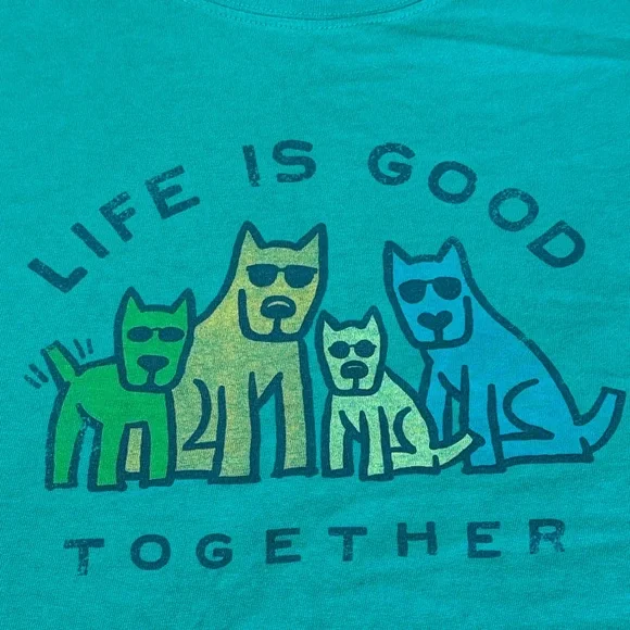 Life Is Good short sleeved, Turquoise Tee with Dog Design - Picture 1 of 5